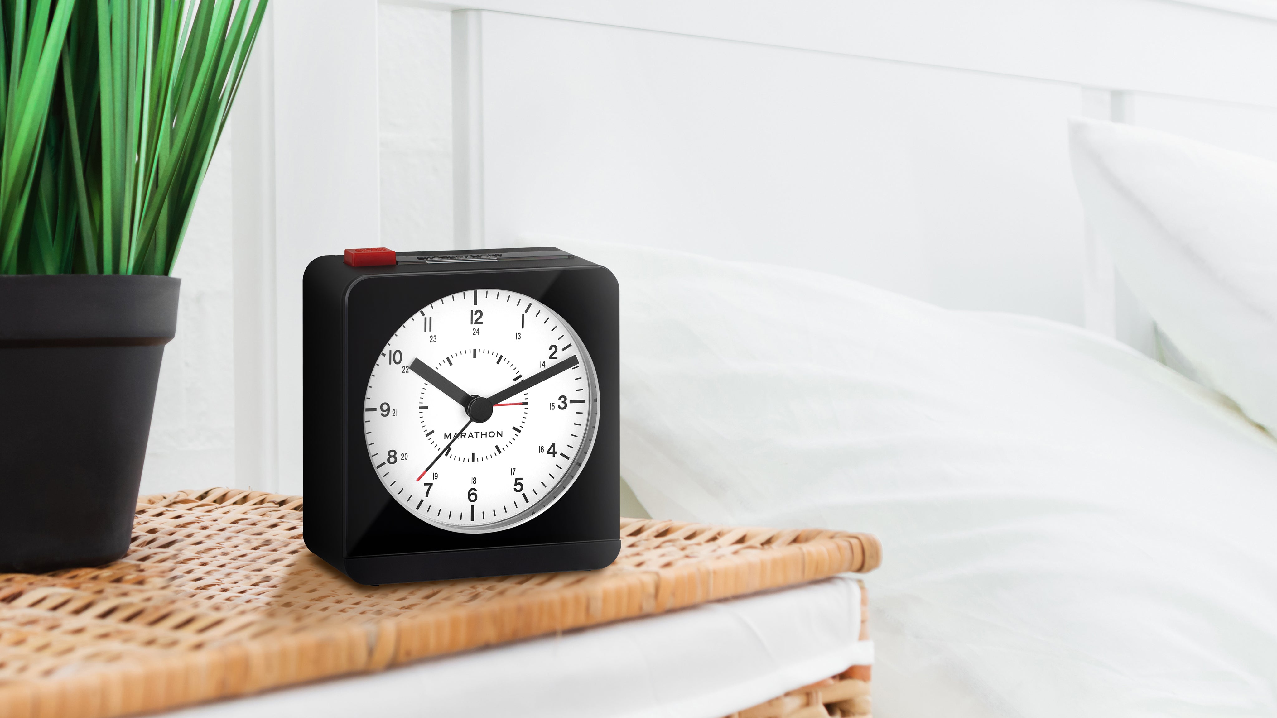 Analog Desk Clocks